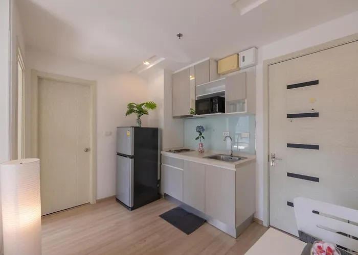 Luxury Onnutbtse9 40sqmt Netflix & Bts& Pool & Gym Yl * بانكوك