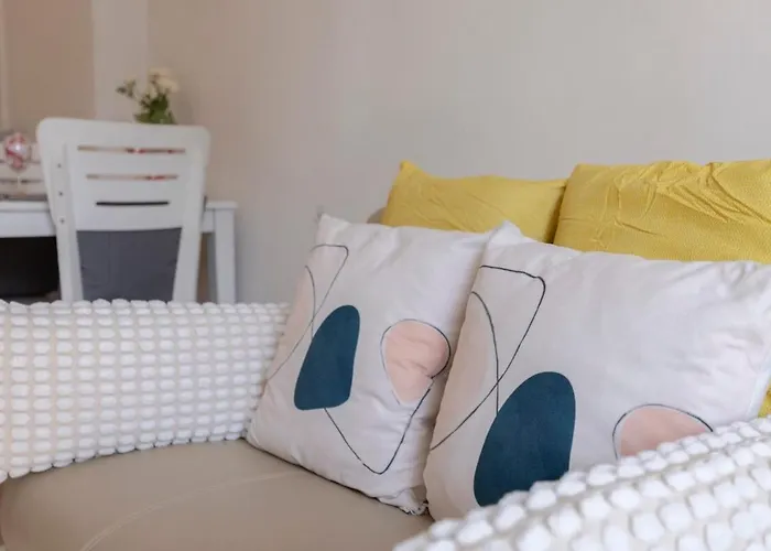 Luxury Onnutbtse9 40sqmt Netflix & Bts& Pool & Gym Yl بانكوك