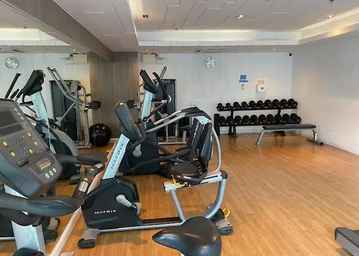 شقة Luxury Onnutbtse9 40sqmt Netflix & Bts& Pool & Gym Yl